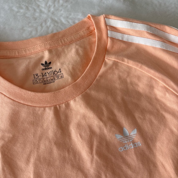NWOT Adidas Peach Crop Top - Picture 3 of 3